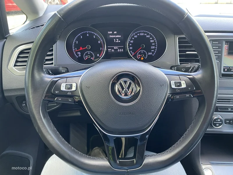Volkswagen Golf Sportsvan VII 10