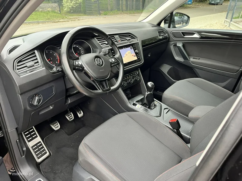 Volkswagen Tiguan AD 7