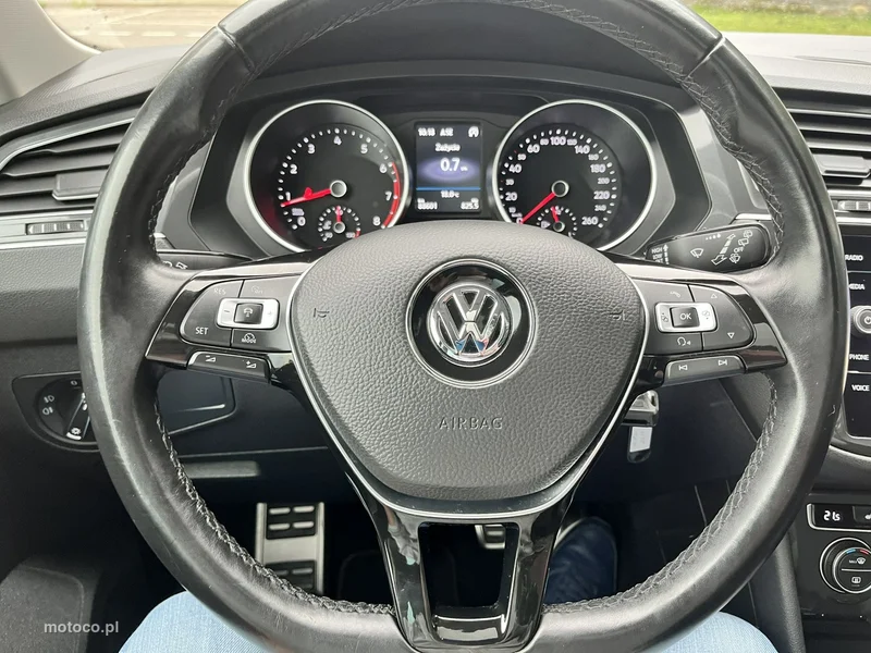 Volkswagen Tiguan AD 9