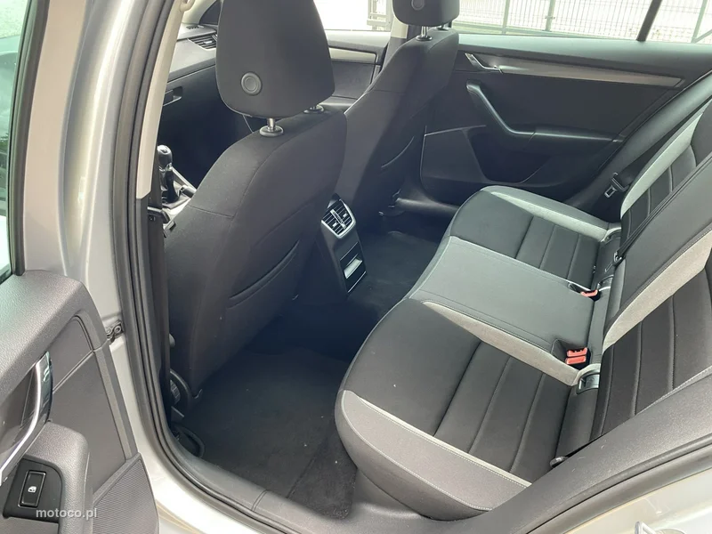 Skoda Octavia III 13