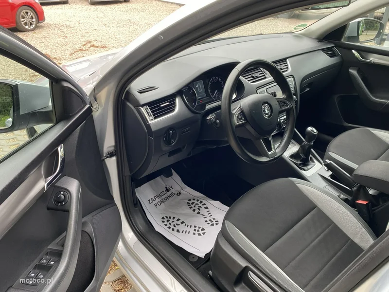 Skoda Octavia III 8