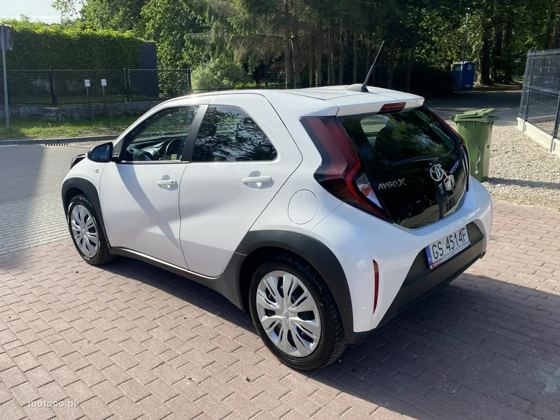 Toyota Aygo (X) 7