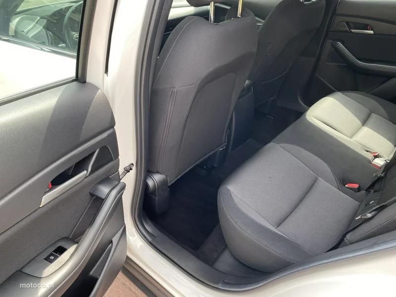 Mazda CX-30 13