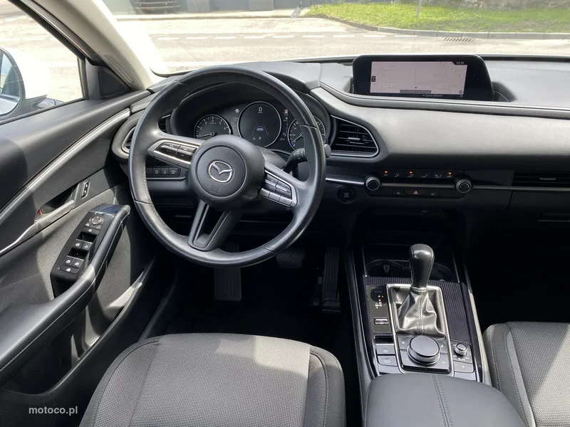 Mazda CX-30 10