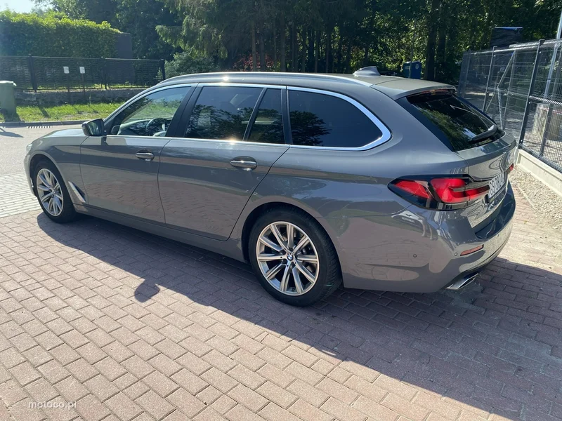 BMW Seria 5 G30 520 5