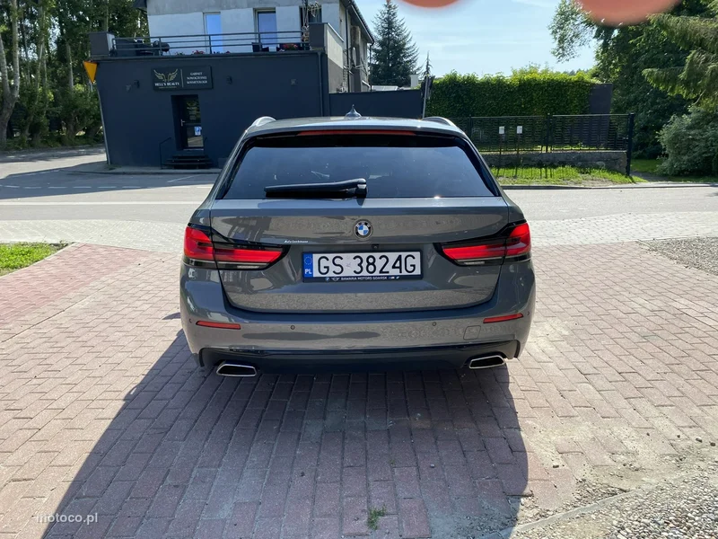 BMW Seria 5 G30 520 6