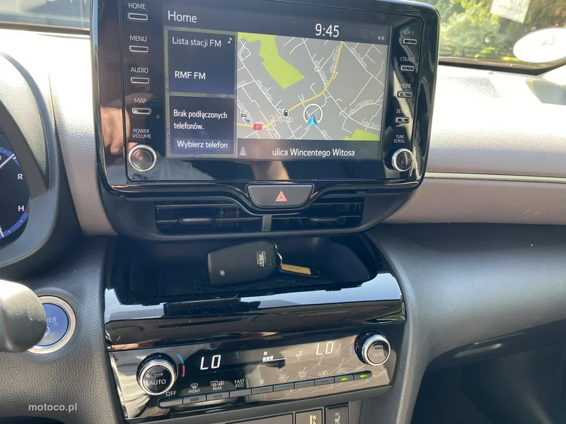 Toyota Yaris Cross XP210 13