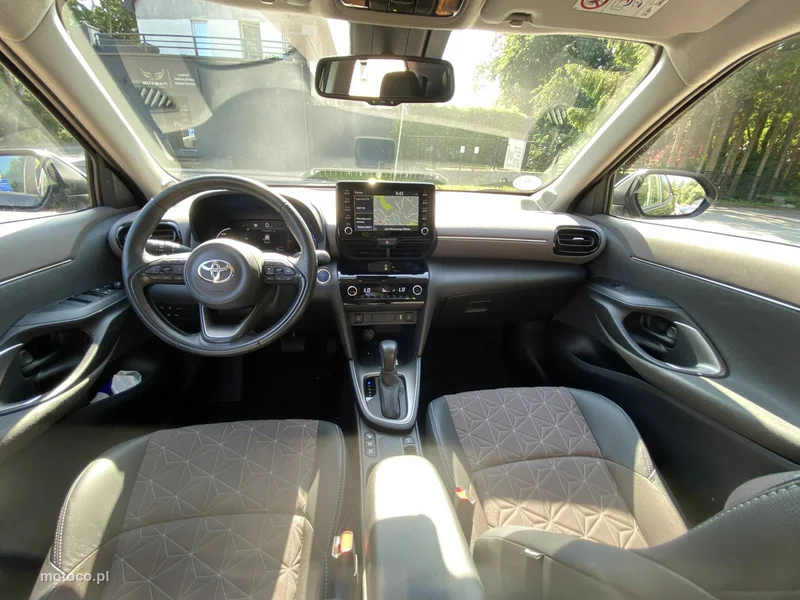 Toyota Yaris Cross XP210 10