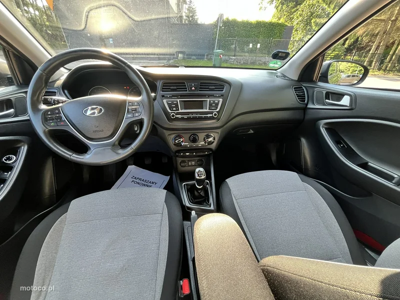 Hyundai i20 8