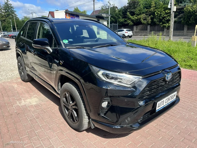 Toyota RAV 4 XA50 3