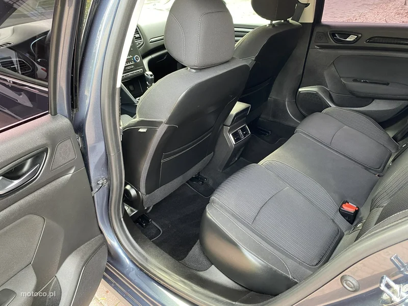 Renault Megane IV 13