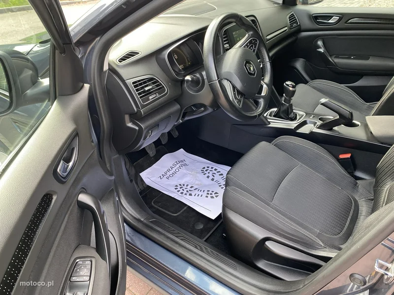 Renault Megane IV 9