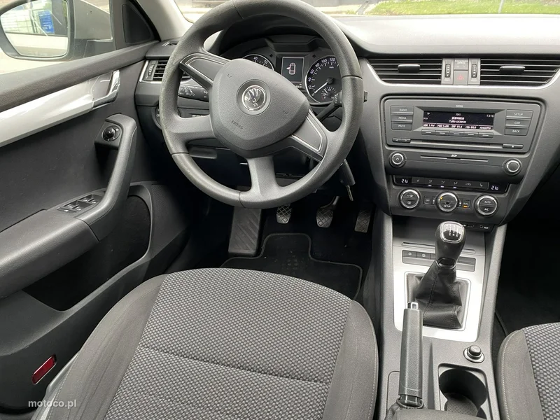Skoda Octavia III 8