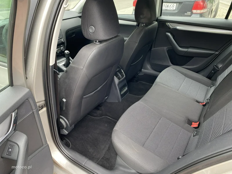 Skoda Octavia III 10
