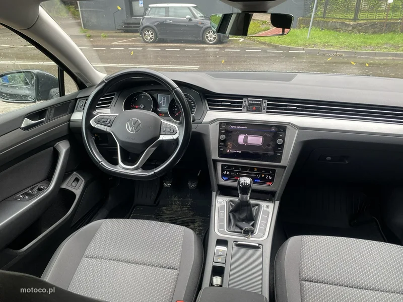 Volkswagen Passat B8 10
