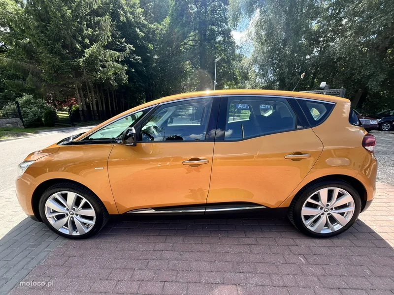 Renault Scenic IV 2