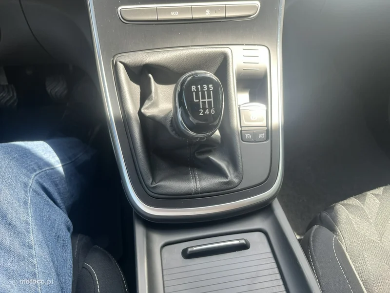 Renault Scenic IV 12