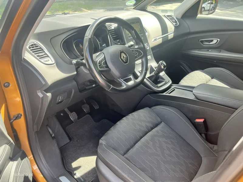 Renault Scenic IV 7