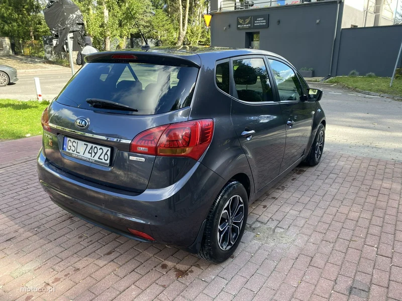 Kia Venga 5