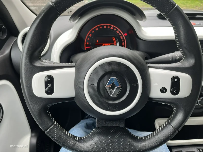 Renault Twingo III 8