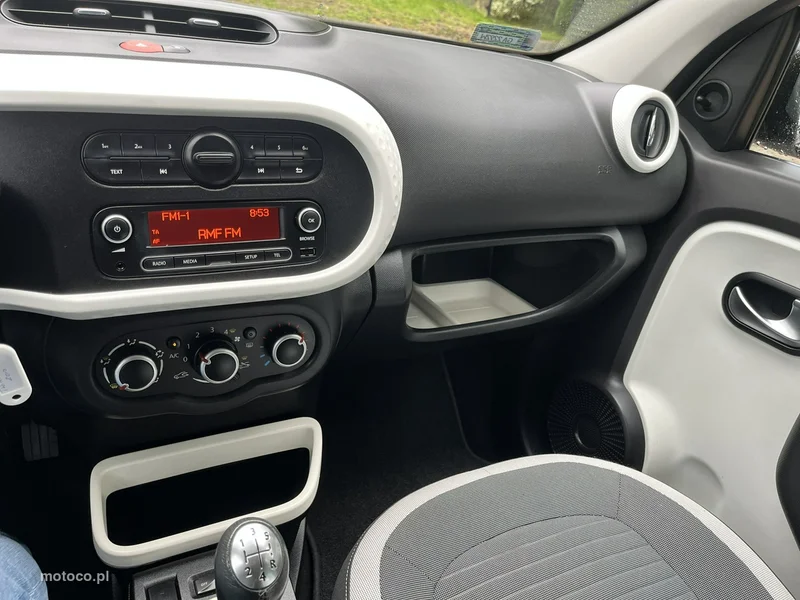 Renault Twingo III 9