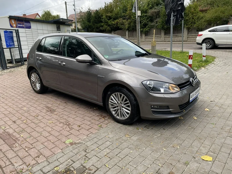 Volkswagen Golf VII 4