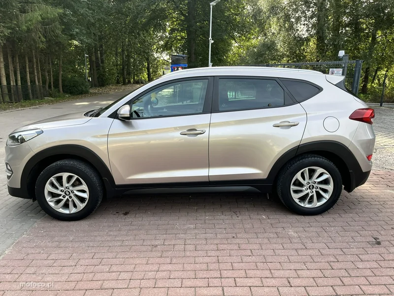 Hyundai TUCSON 2