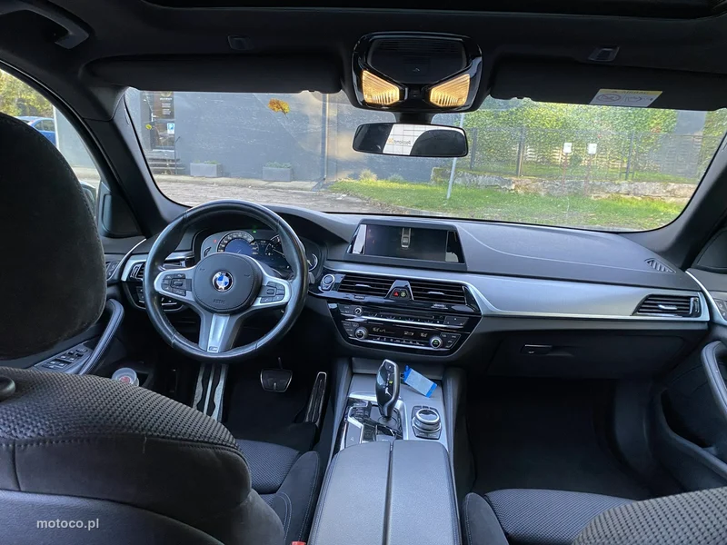 BMW Seria 5 G30 530 9