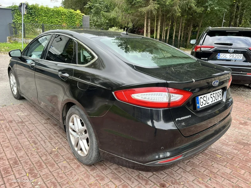Ford Fusion 3