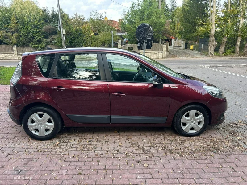 Renault Scenic III 6