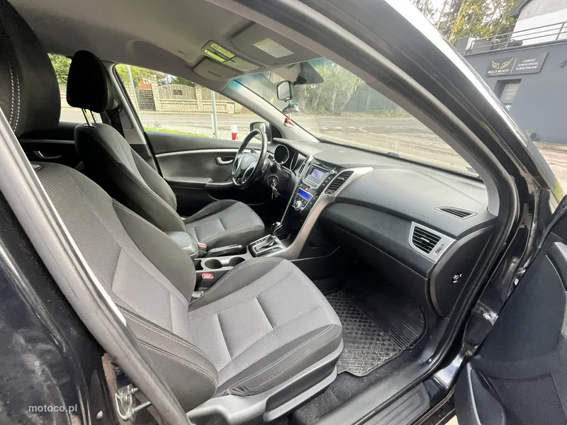 Hyundai i30 11