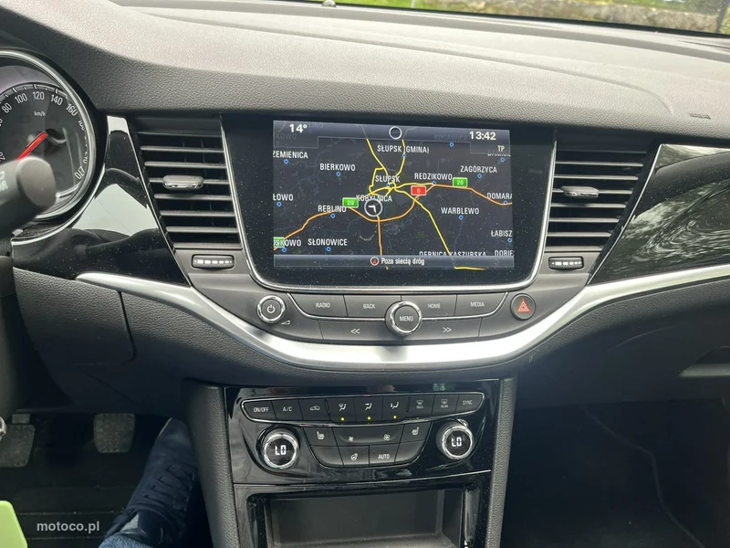 Opel Astra K 9