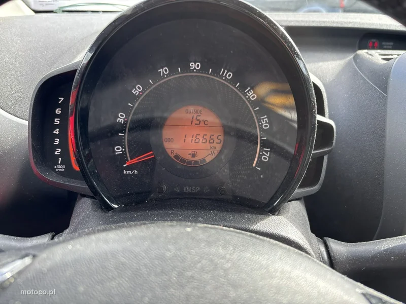 Toyota Aygo (X) 5