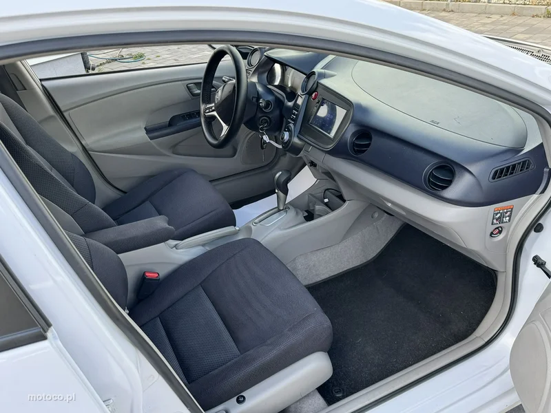 Honda Insight 30