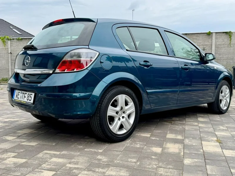 Opel Astra H 28