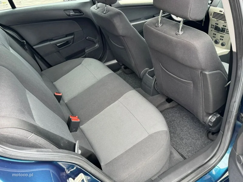 Opel Astra H 30