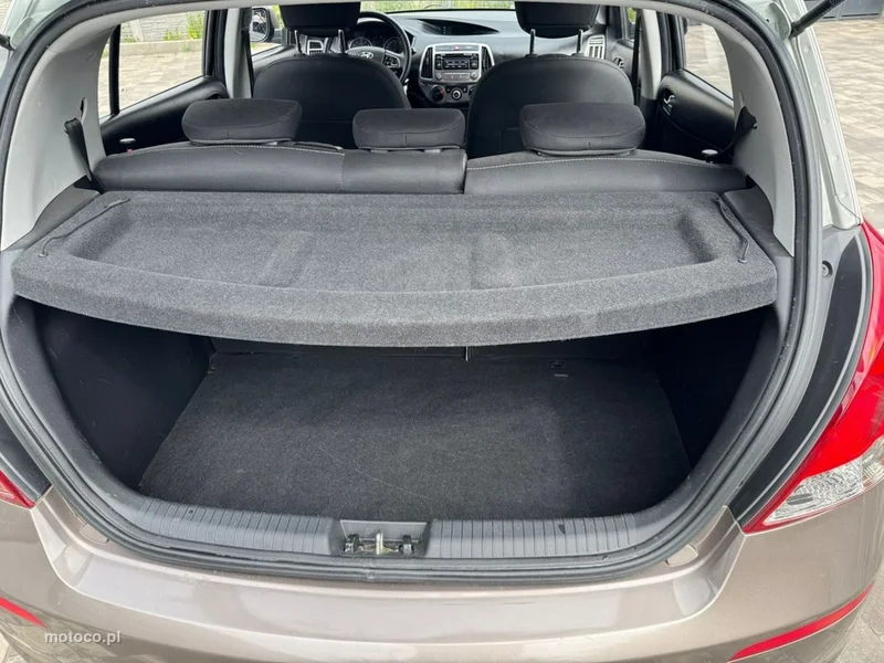 Hyundai i20 21