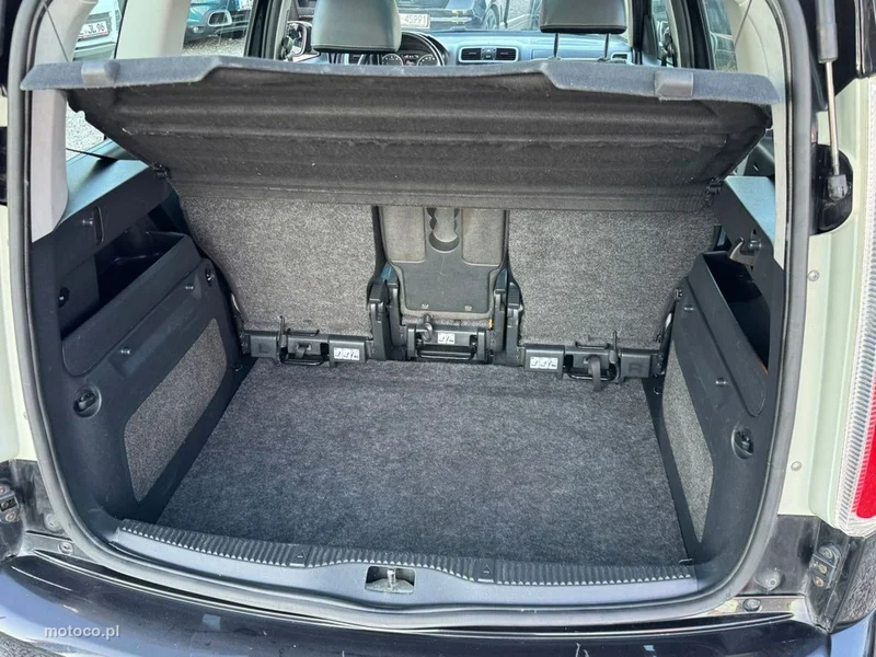 Skoda Roomster I 10