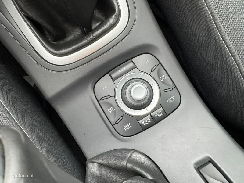 Renault Megane III 24