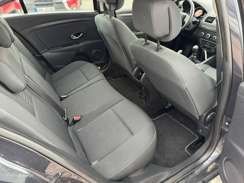 Renault Megane III 8