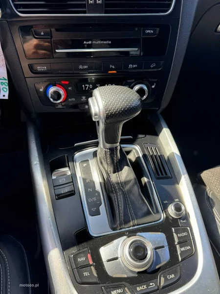 Audi Q5 8R 32
