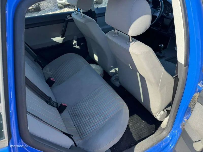 Volkswagen Polo IV 9N 17