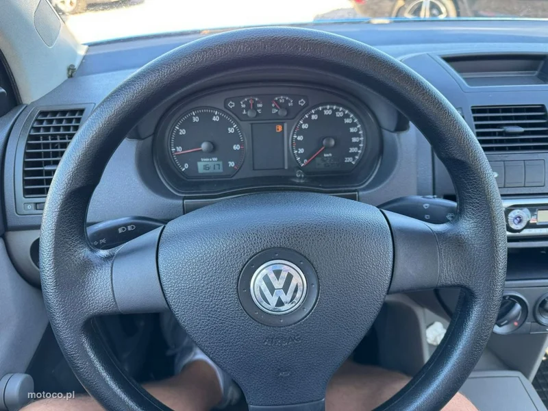 Volkswagen Polo IV 9N 7