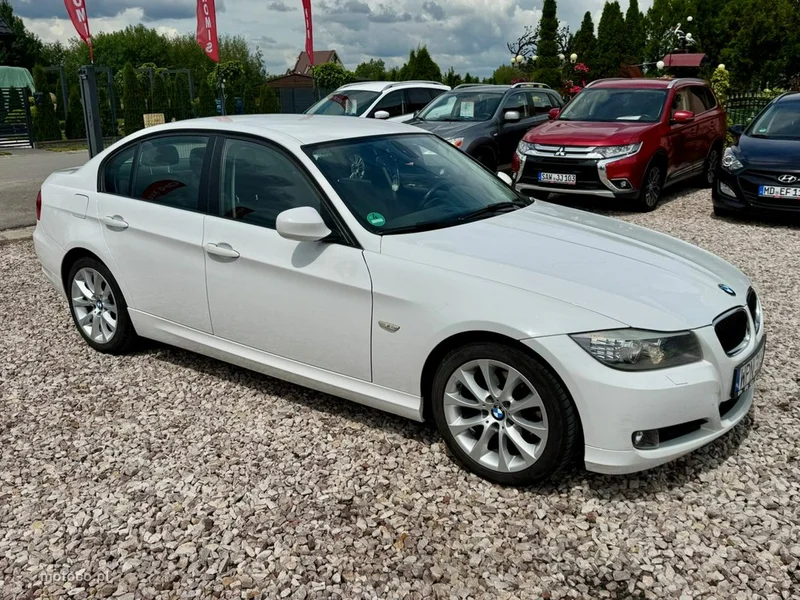 BMW Seria 3 E90 18