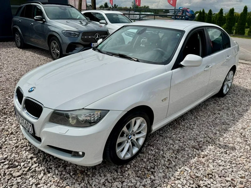 BMW Seria 3 E90 26