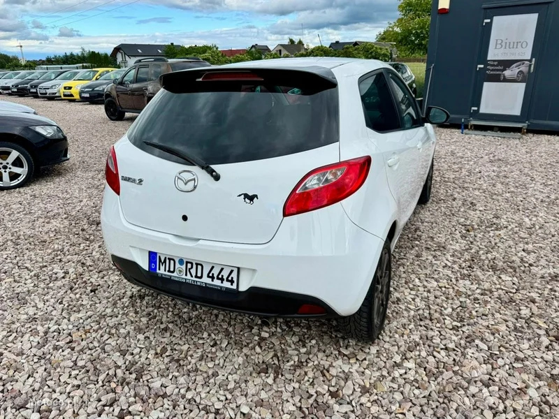 Mazda 2 5