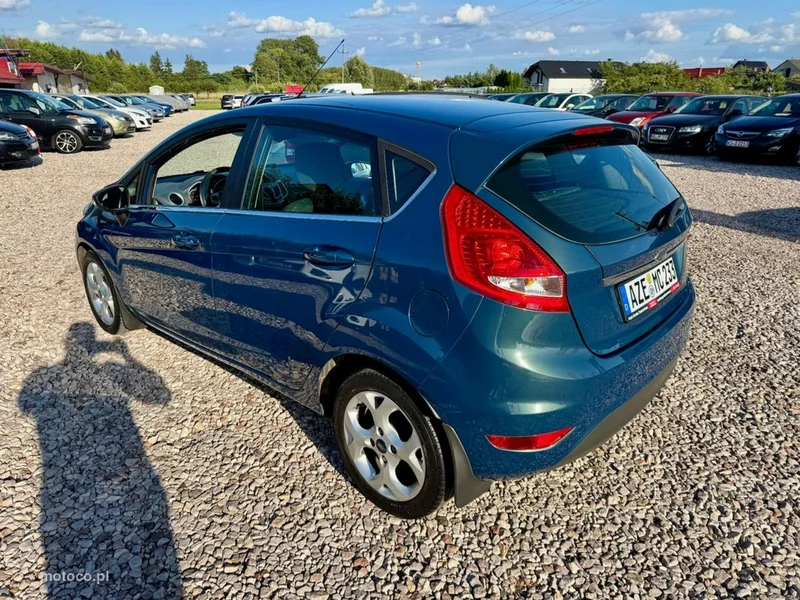 Ford Fiesta VI 18