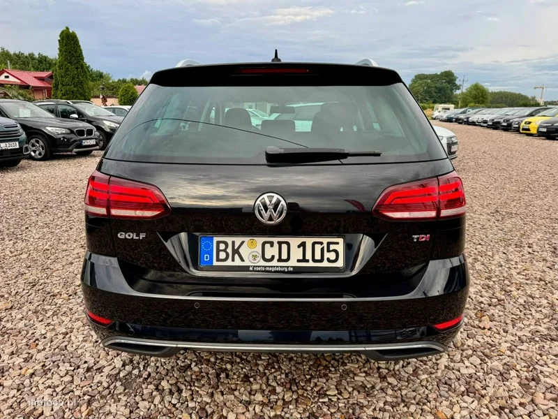 Volkswagen Golf VII 3