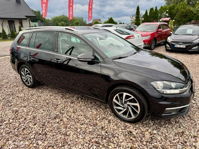 Volkswagen Golf VII 26