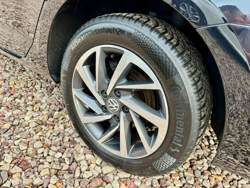 Volkswagen Golf VII 5